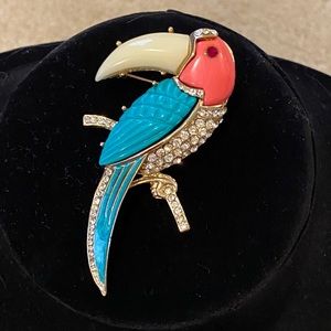 Vintage  Brooch - Toucan